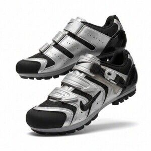 Nike YVR plus Cycling Shoes Sz 8.5 Black/Chrome